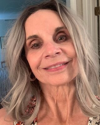 Hope M Gilchrist Hope M Gilchrist